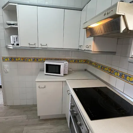 Apartament Frente Al Mar Con Terraza Y Vistas Fabulosas, Miami Playa - Es-9-157